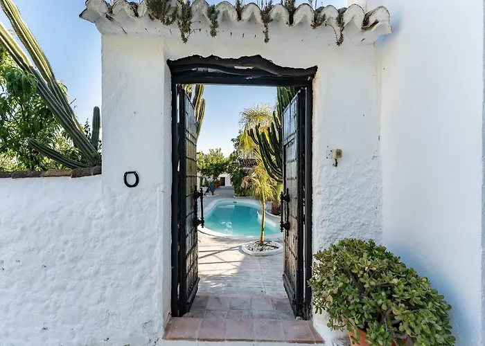 Yoga And Relaxation Retreat In The Heart Of Nature Villa *